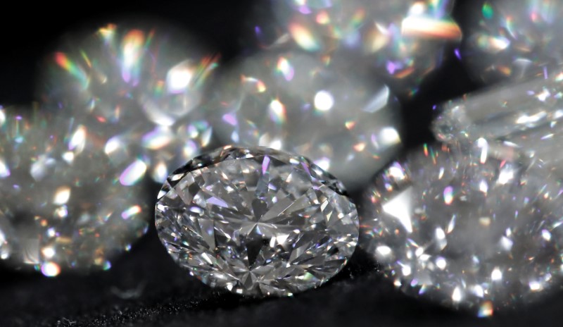 Алроса продала алмазно-бриллиантовую продукцию в июле на $334 млн