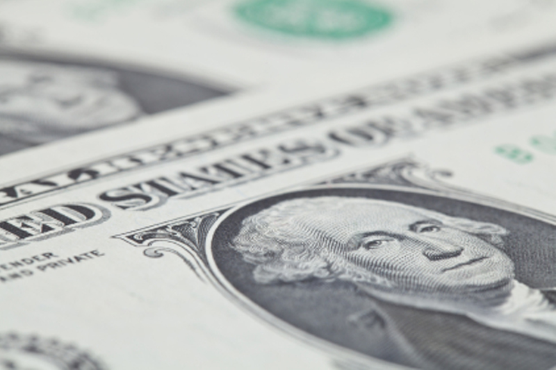 Средний курс доллара США со сроком расчетов «завтра» по итогам торгов составил 73,4046 руб.