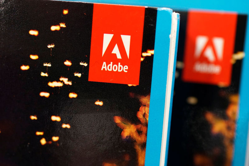 Стоимость акций Adobe поднялась до рекорда
