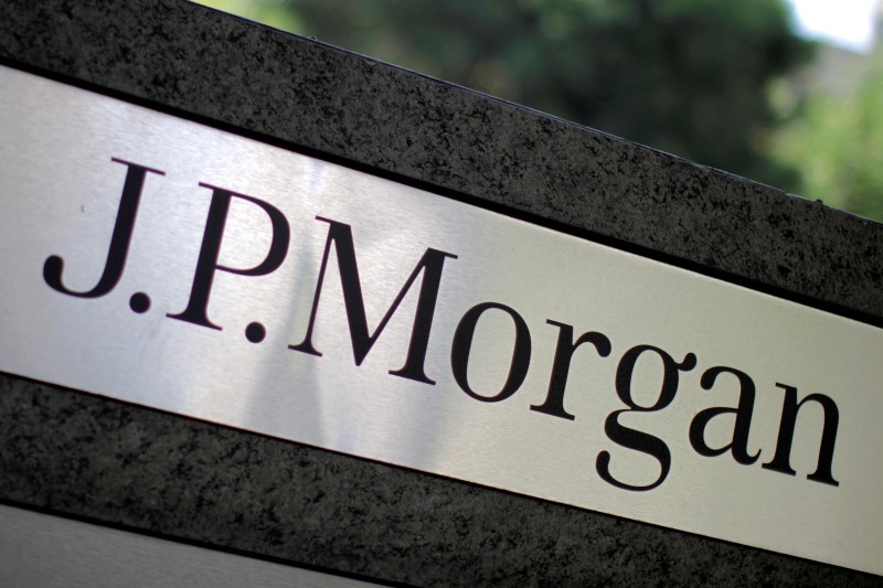 JPMorgan ждет роста S&P 500 еще на 6% до конца года