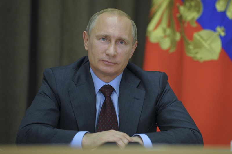 Путин продлил контрсанкции до конца 2022 года