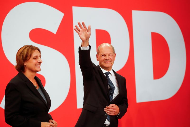 Социал-демократы побеждают на выборах в Германии, ищут союзников для коалиции