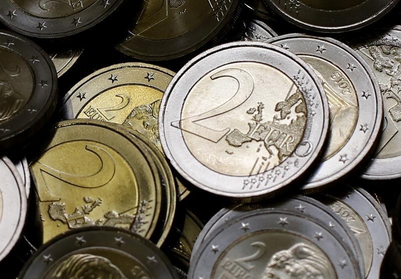 Доллар торгуется на «МосБирже» на уровне 70,31 руб., евро — около 82 руб.
