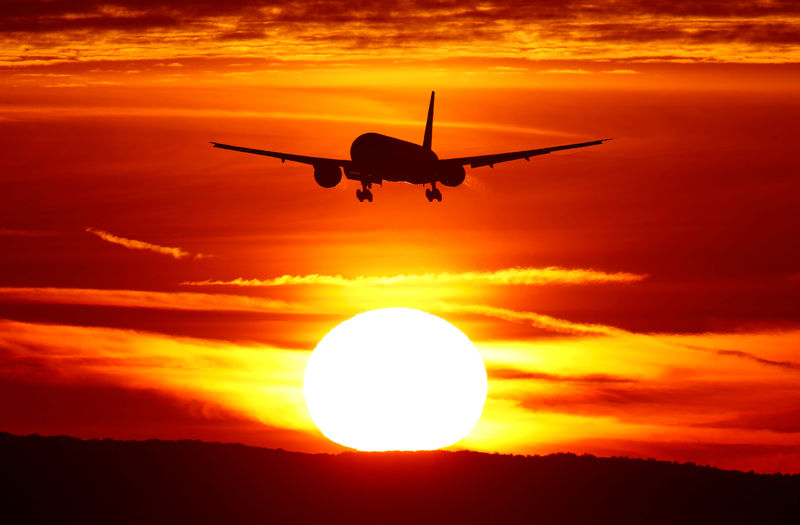 К 2050 году авиакомпании намерены до нуля сократить выбросы CO2