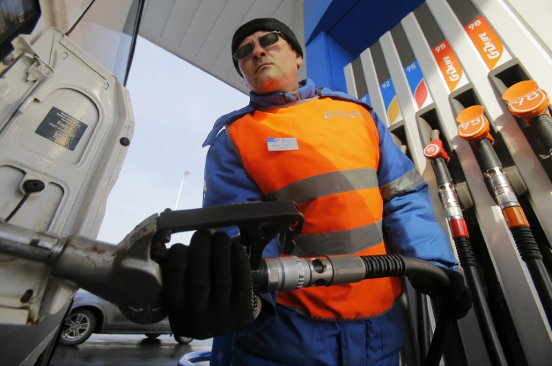 РТС предупредил о грядущем повышении цен на бензин