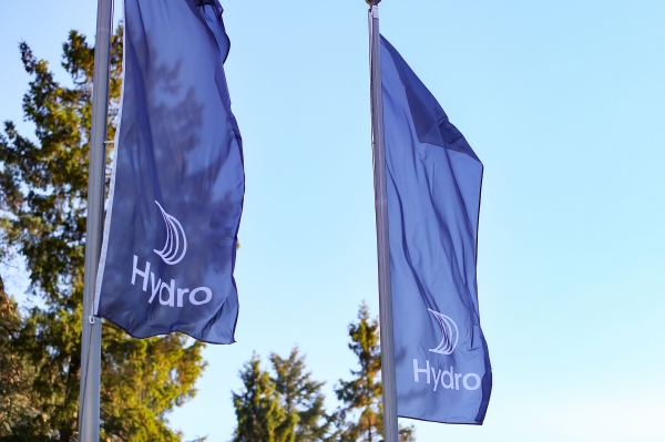 Shell объединяется с Norsk Hydro для работы над проектами по экологически чистому водороду