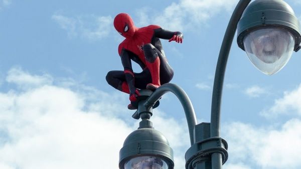 «Человек-паук: Нет пути домой» стал вторым по величине стартовым уик-энд за всю историю, опередив «Мстители: Война бесконечности».