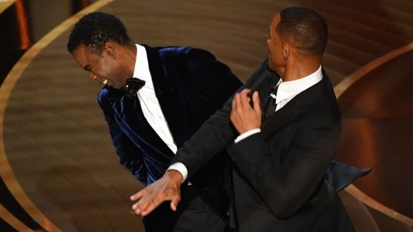Церемония вручения Оскара была беспорядком еще до того, как Уилл Смит дал пощечину Крису Року.