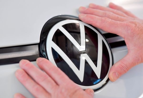 Volkswagen заявляет, что высокий спрос помогает его электромобилям получать прибыль раньше, чем ожидалось