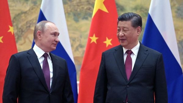 Возьмите «безграничные» отношения Китая и России с «щепоткой соли», говорит бывший советник Народного банка Китая.