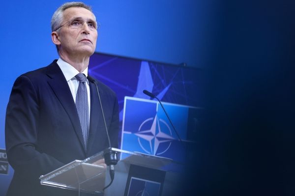 «Немедленно прекратите эту войну»: глава НАТО говорит Путину, что военный союз укрепился