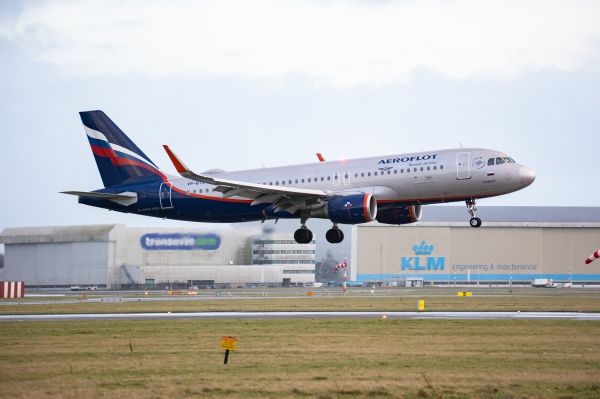 Delta разрывает отношения с Аэрофлотом, поскольку последствия российского вторжения в Украину распространяются на авиаперевозки