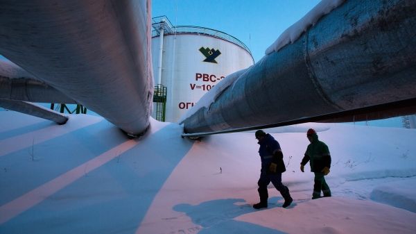 Россия рассматривает возможность продажи своей нефти и газа за биткойны из-за усиления санкций со стороны Запада