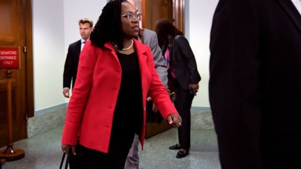 Выбор в Верховный суд Кетанджи Браун Джексон отвергает нападки Республиканской партии на ее послужной список: «Ничто не может быть дальше от правды»