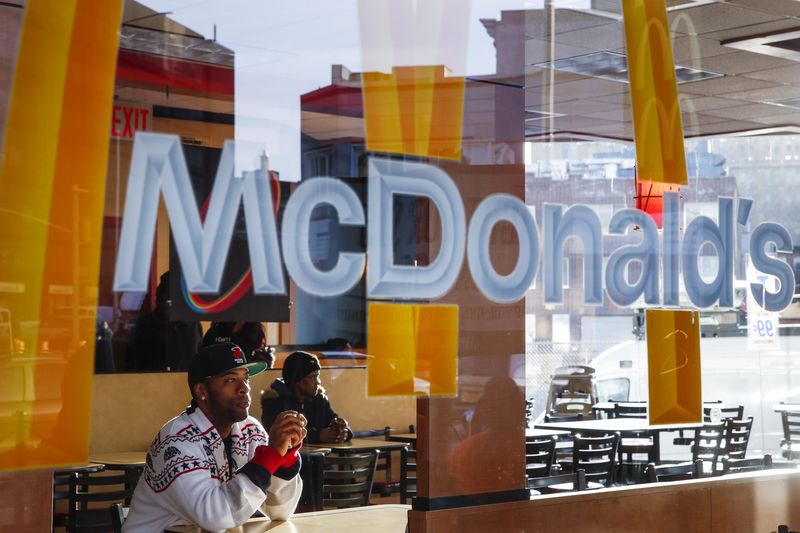 McDonald’s объявил дату закрытия ресторанов в России