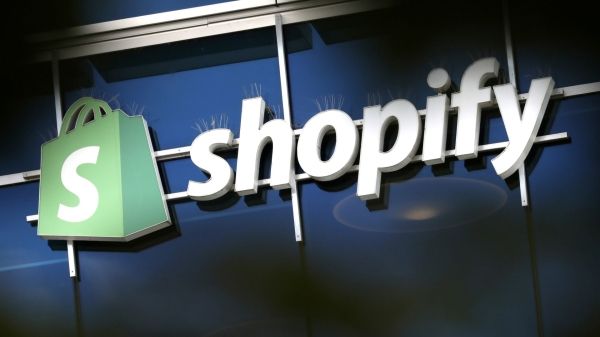 Shopify планирует дробление акций 10 к 1 и присматривается к «доле основателя», чтобы защитить право голоса генерального директора