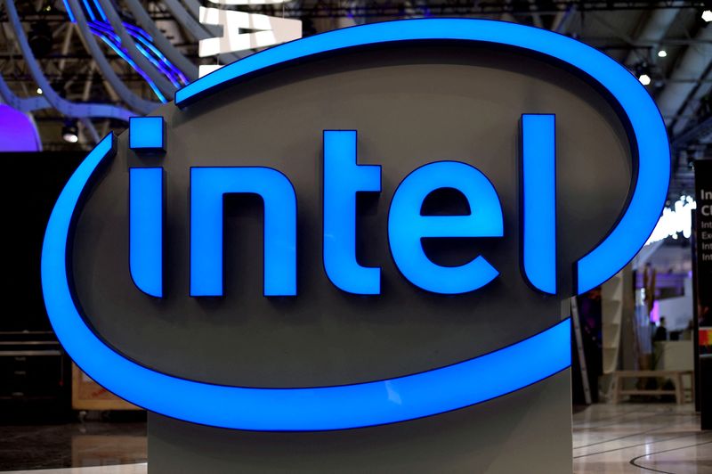 Приостановка деятельности Intel в России: новости к утру 6 апреля